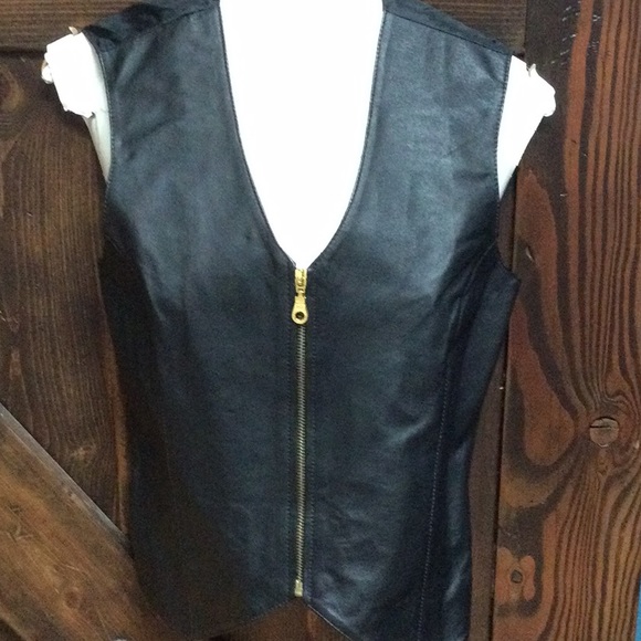 Newport News Jackets & Blazers - NWOT Thin light weight genuine Leather vest